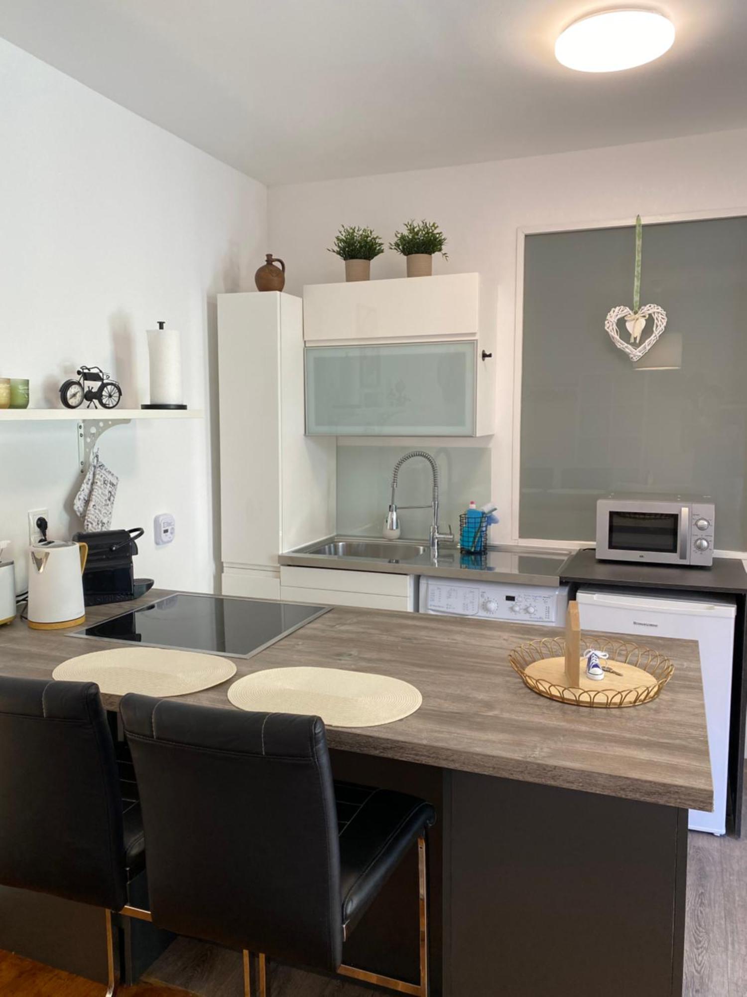 Studio Im Wienerwald - Moedling Modling Luaran gambar