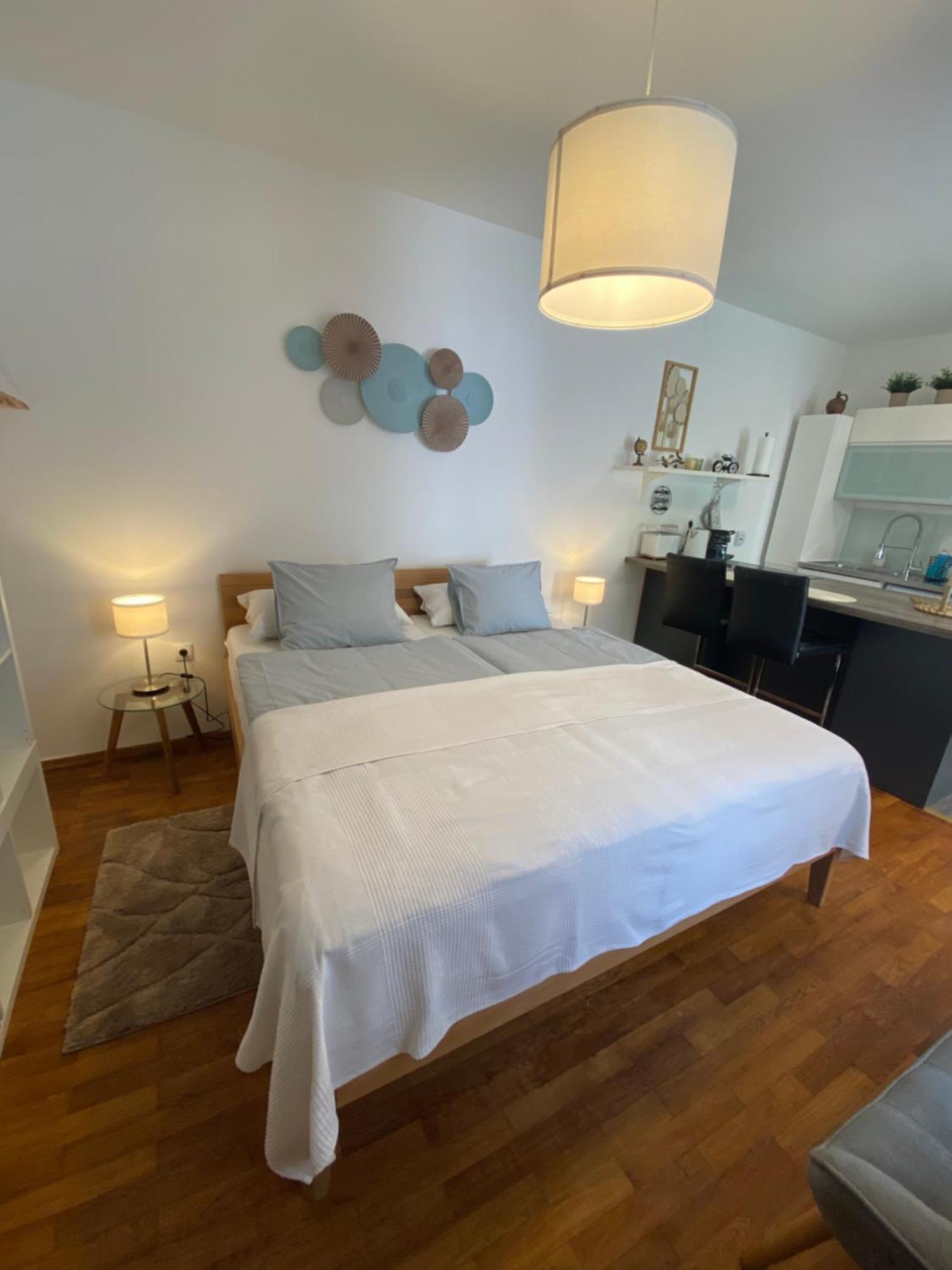 Studio Im Wienerwald - Moedling Modling Luaran gambar