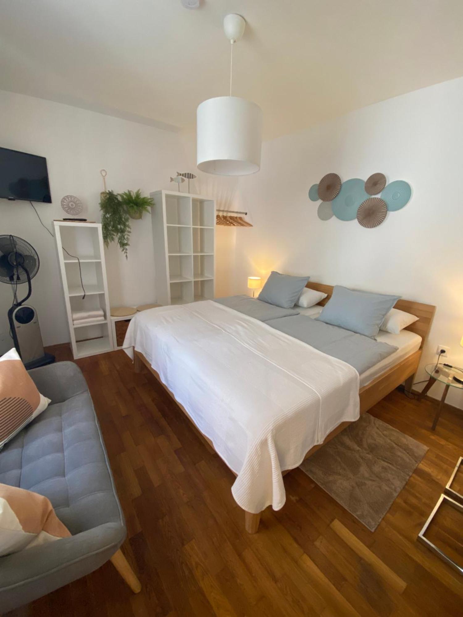 Studio Im Wienerwald - Moedling Modling Luaran gambar